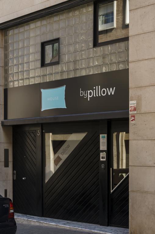Bypillow House Barcelona Exterior photo